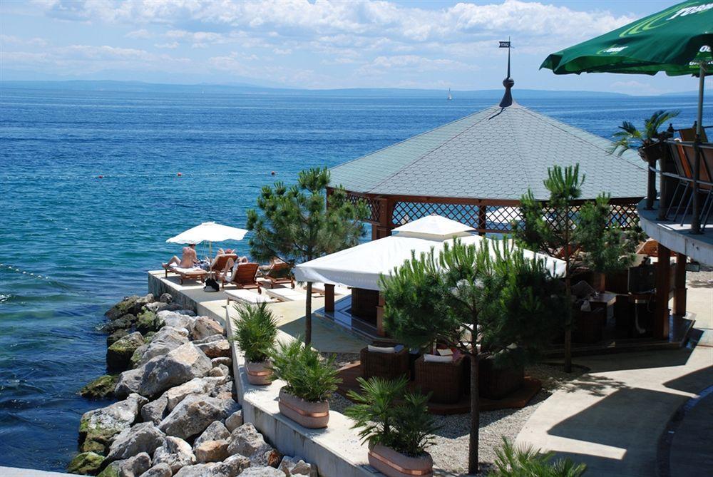Hotel Galeb Opatija Extérieur photo